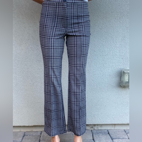 Forever 21 women’s flare pants - Picture 7 of 7